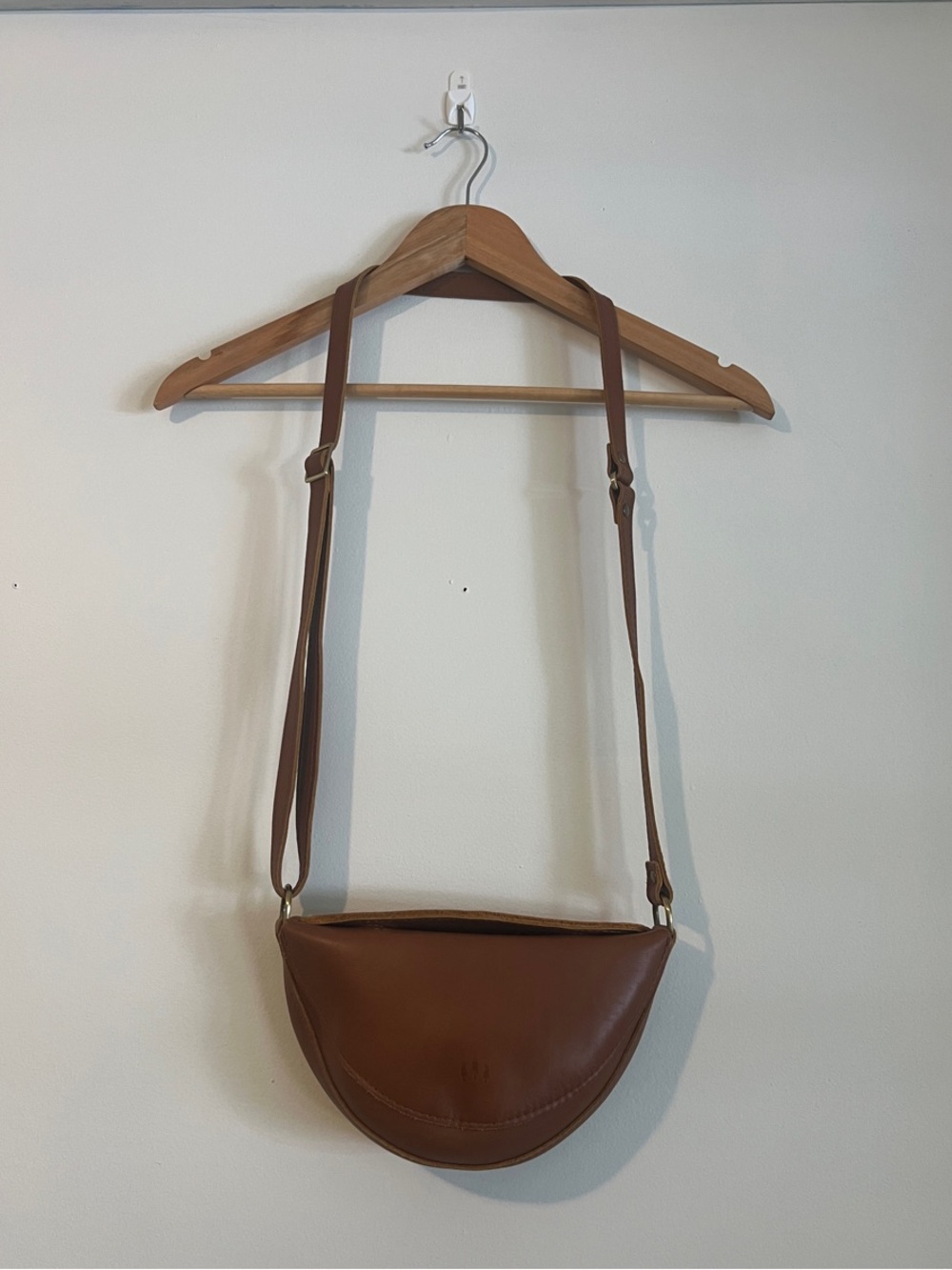 Portland Leather Koala Sling Bag